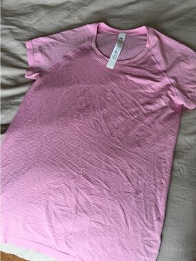 lululemon athletica Pink Ribbed Short Sleeve Crewneck